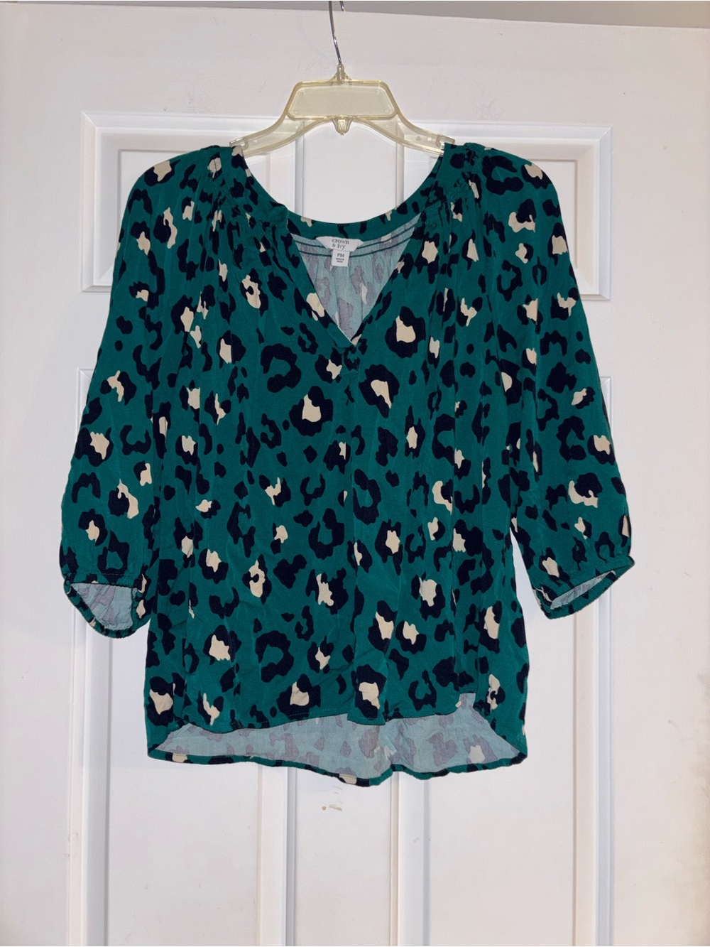 crown & ivy Teal and Cream Leopard Print V-Neck Blouse